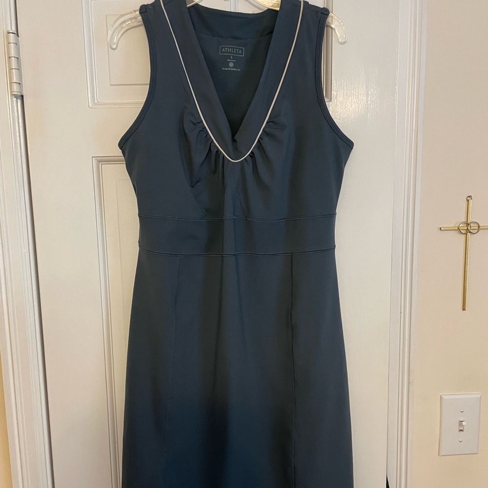 Athleta tennis dress.  Grey size L.
